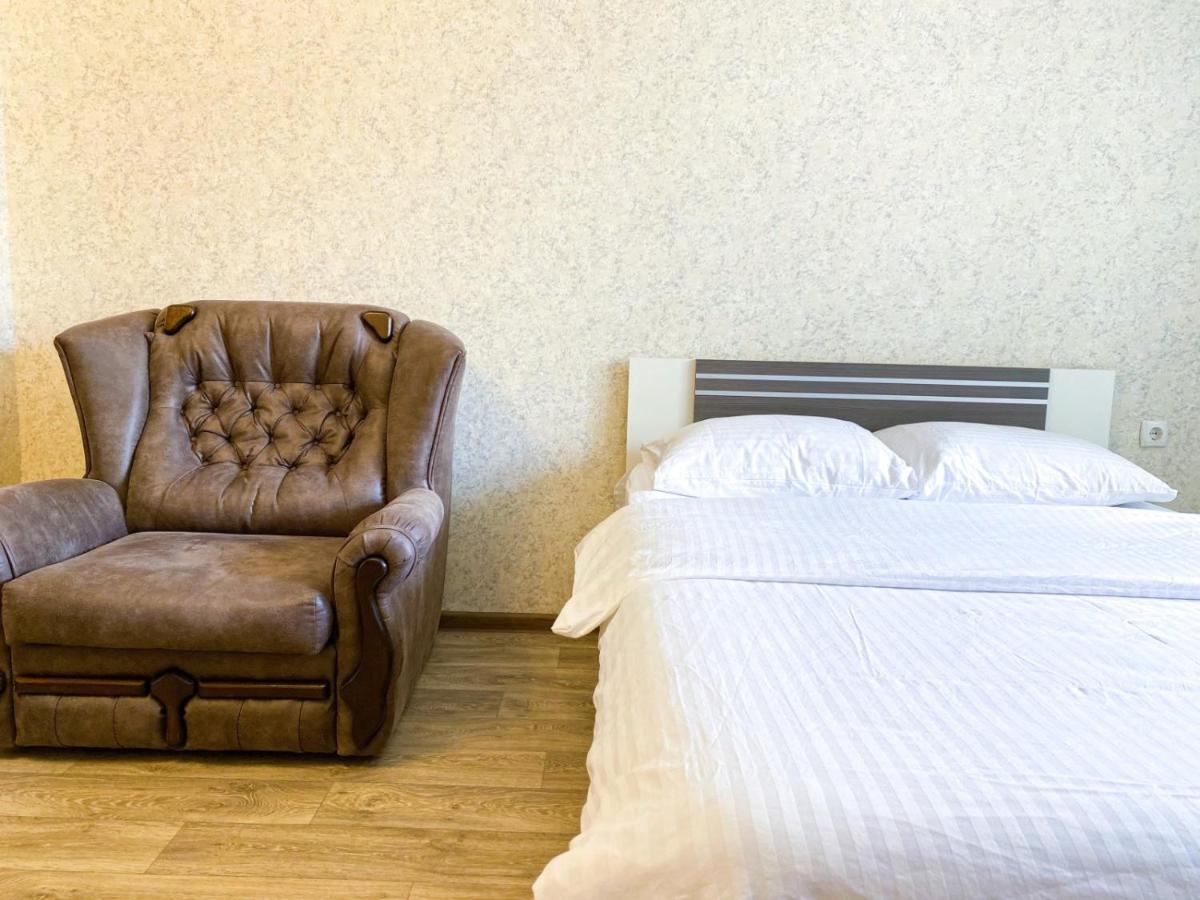 Apartpoltava: Spacious In Poltava's Heart Apartment Poltava